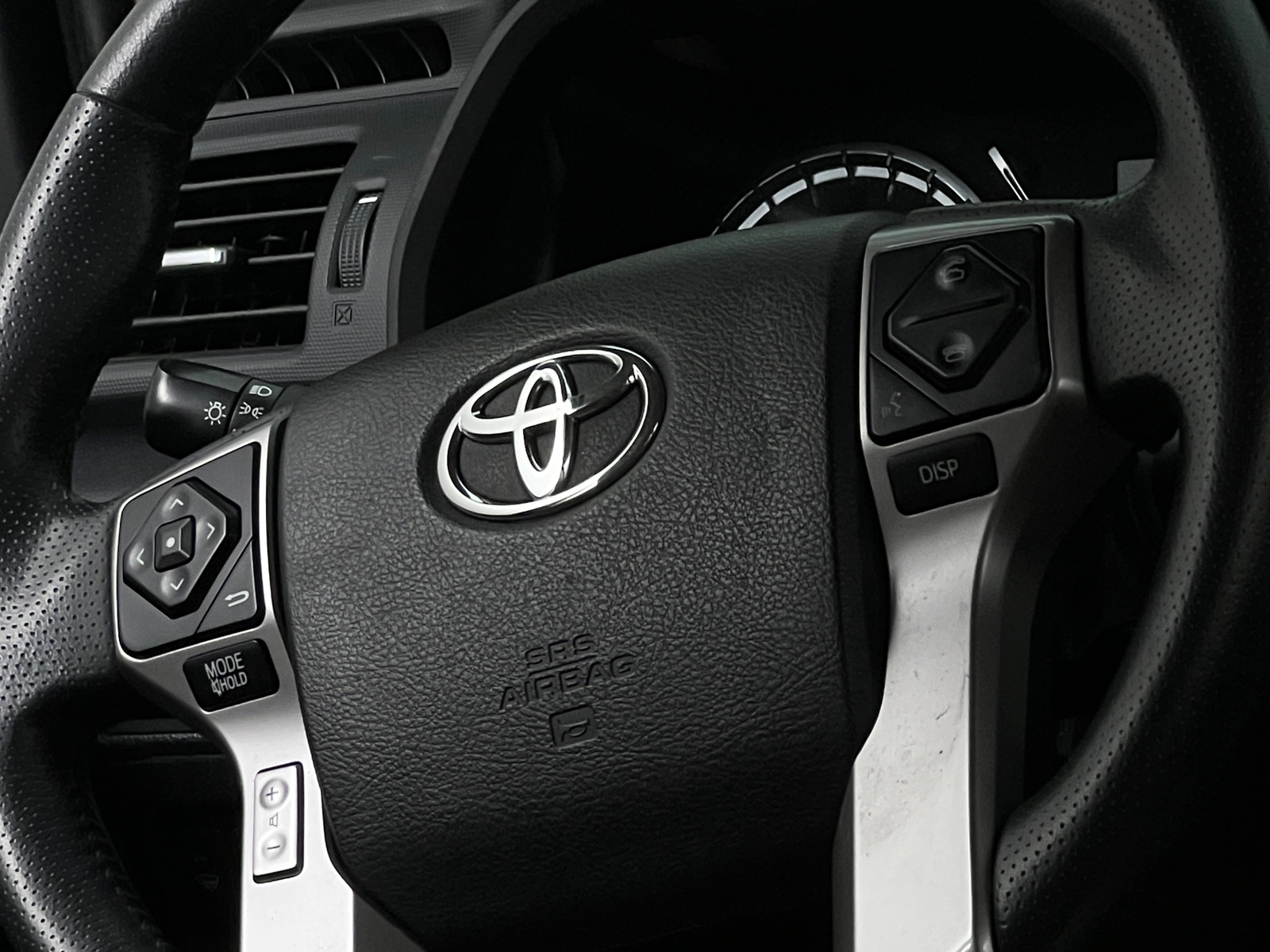 Thumbnail: 2019 Toyota 4Runner - 5