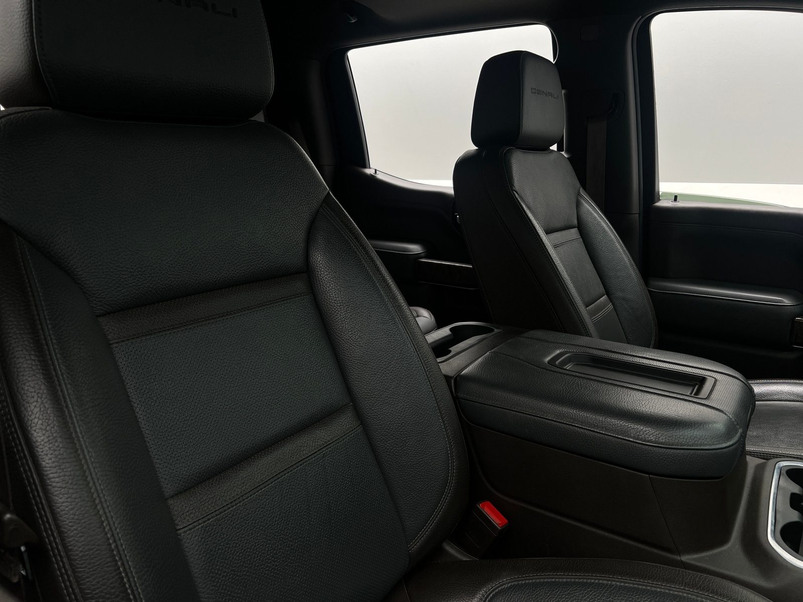 Thumbnail: 2021 GMC Sierra 1500 - 2