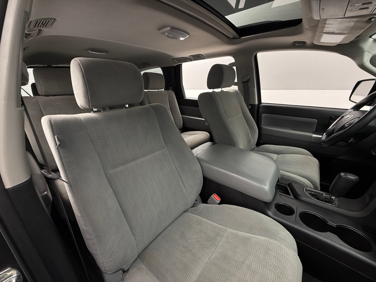 Thumbnail: 2018 Toyota Sequoia - 2