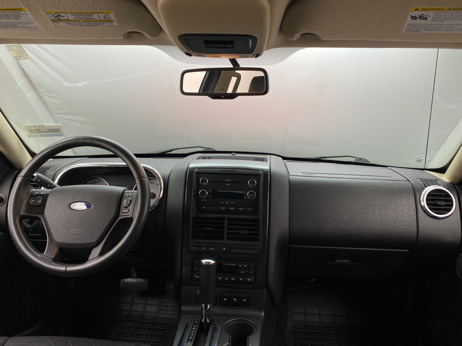 Thumbnail: 2010 Ford Explorer Sport Trac - 2