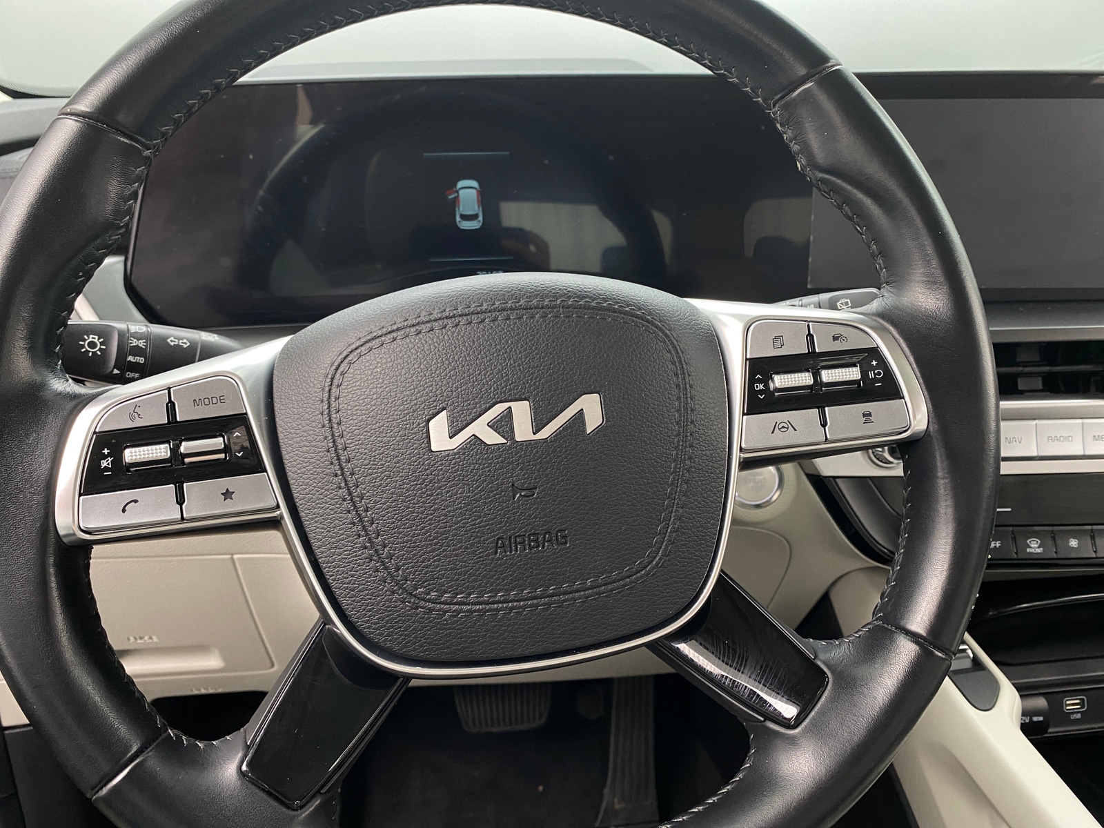 Thumbnail: 2025 Kia Telluride - 4