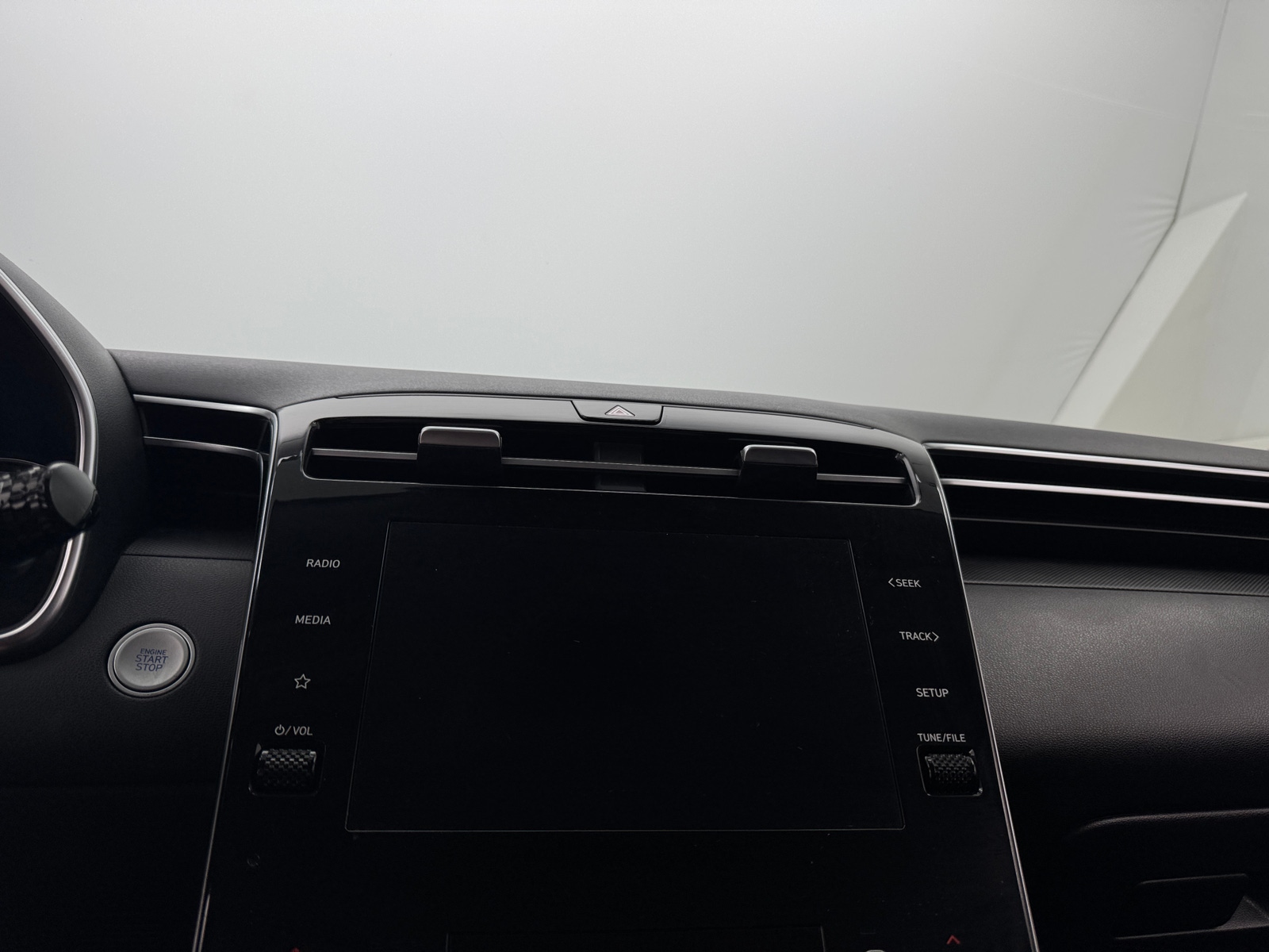 Thumbnail: 2022 Hyundai Tucson - 4