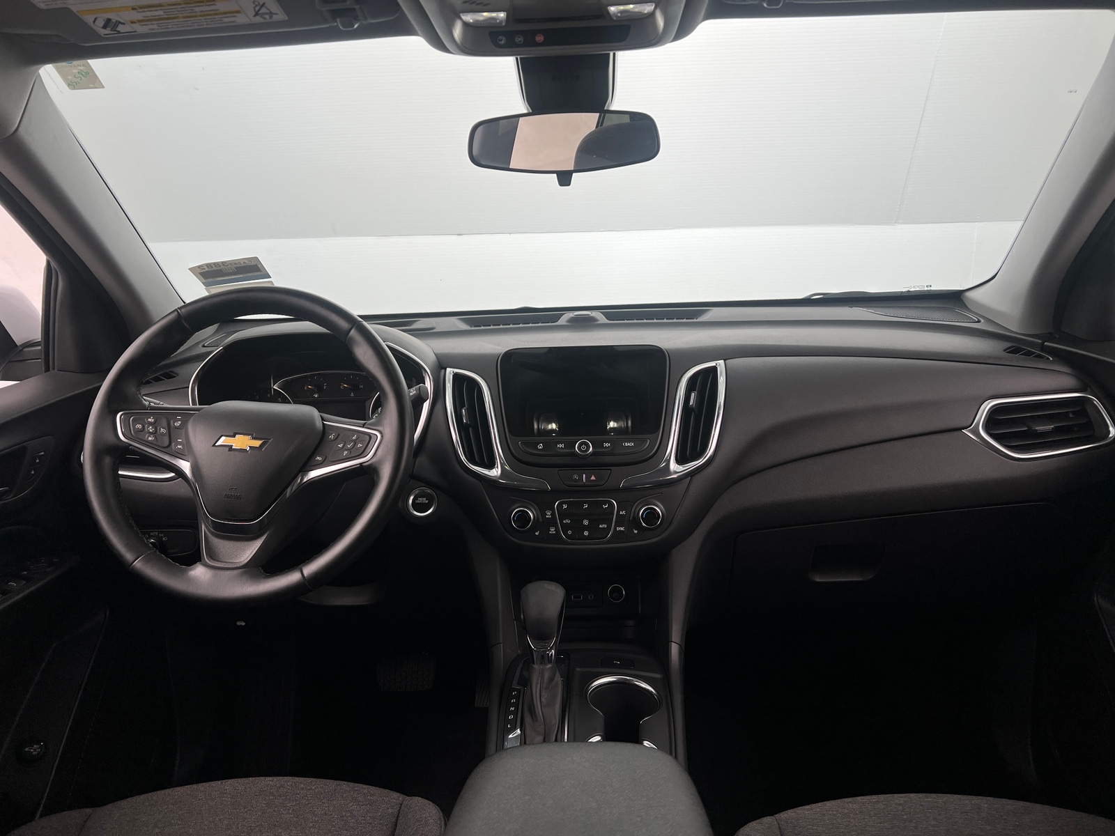 Thumbnail: 2024 Chevrolet Equinox - 3