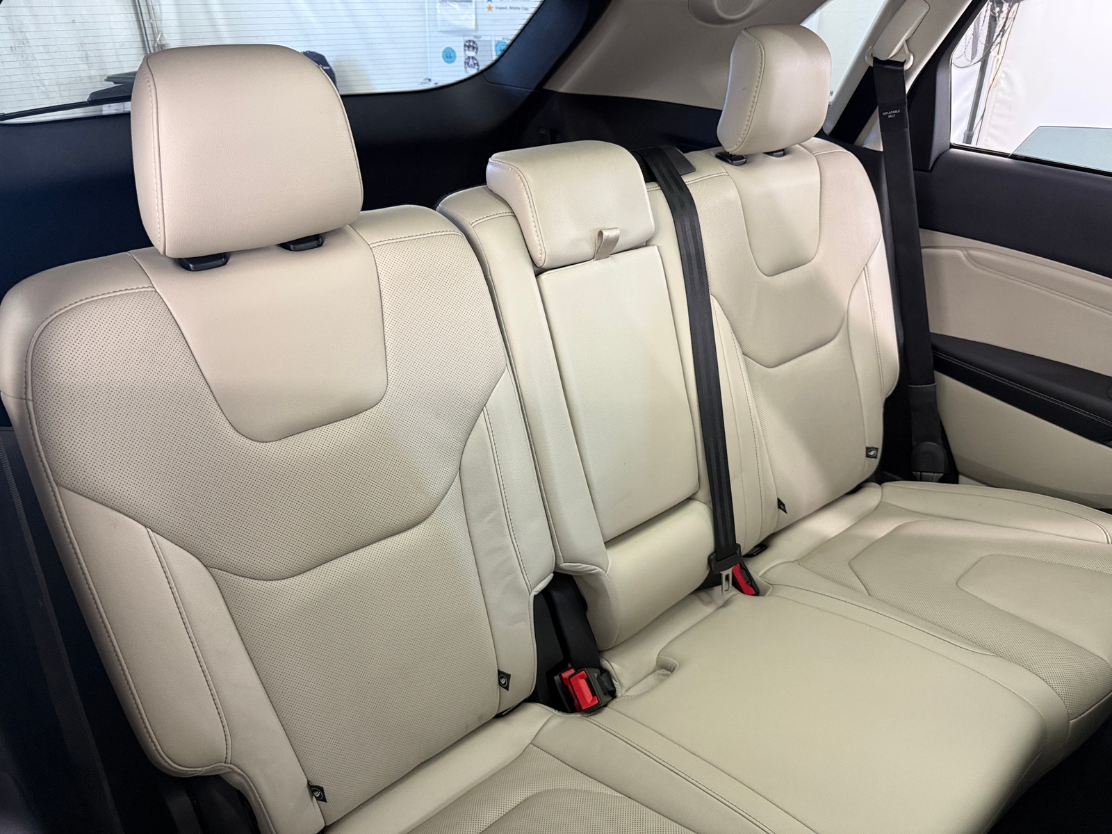 Thumbnail: 2017 Ford Edge - 6