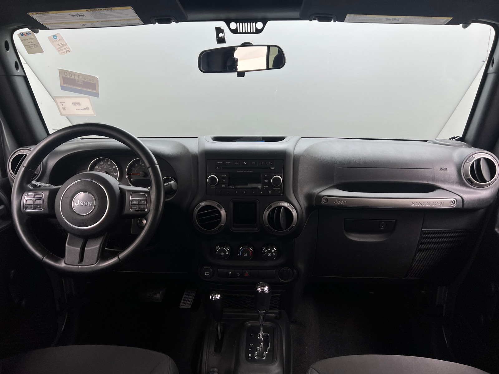 Thumbnail: 2015 Jeep Wrangler - 3