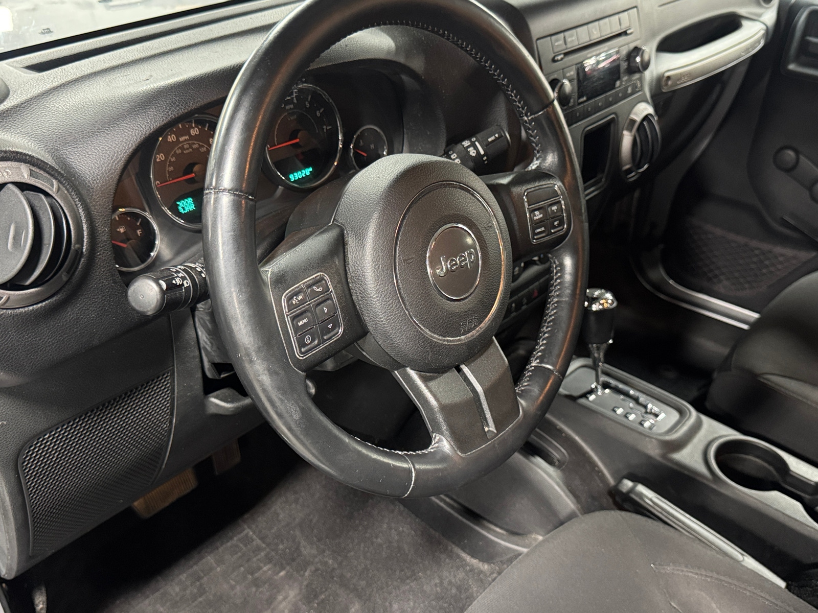 Thumbnail: 2015 Jeep Wrangler - 5