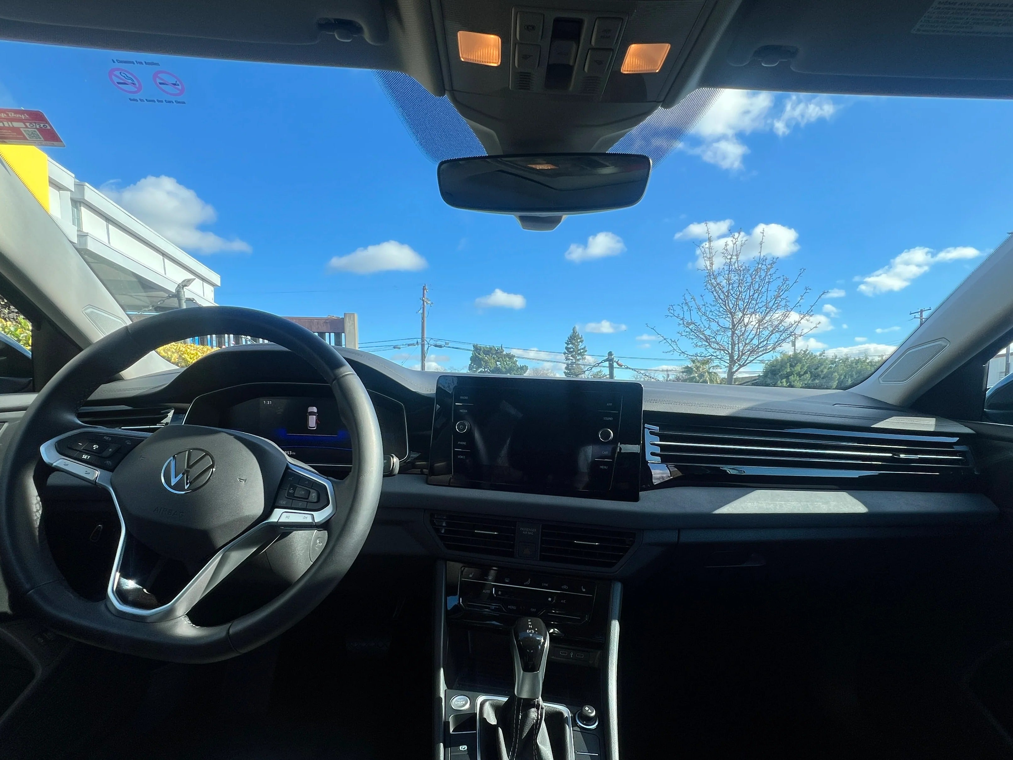 Thumbnail: 2025 Volkswagen Jetta - 2