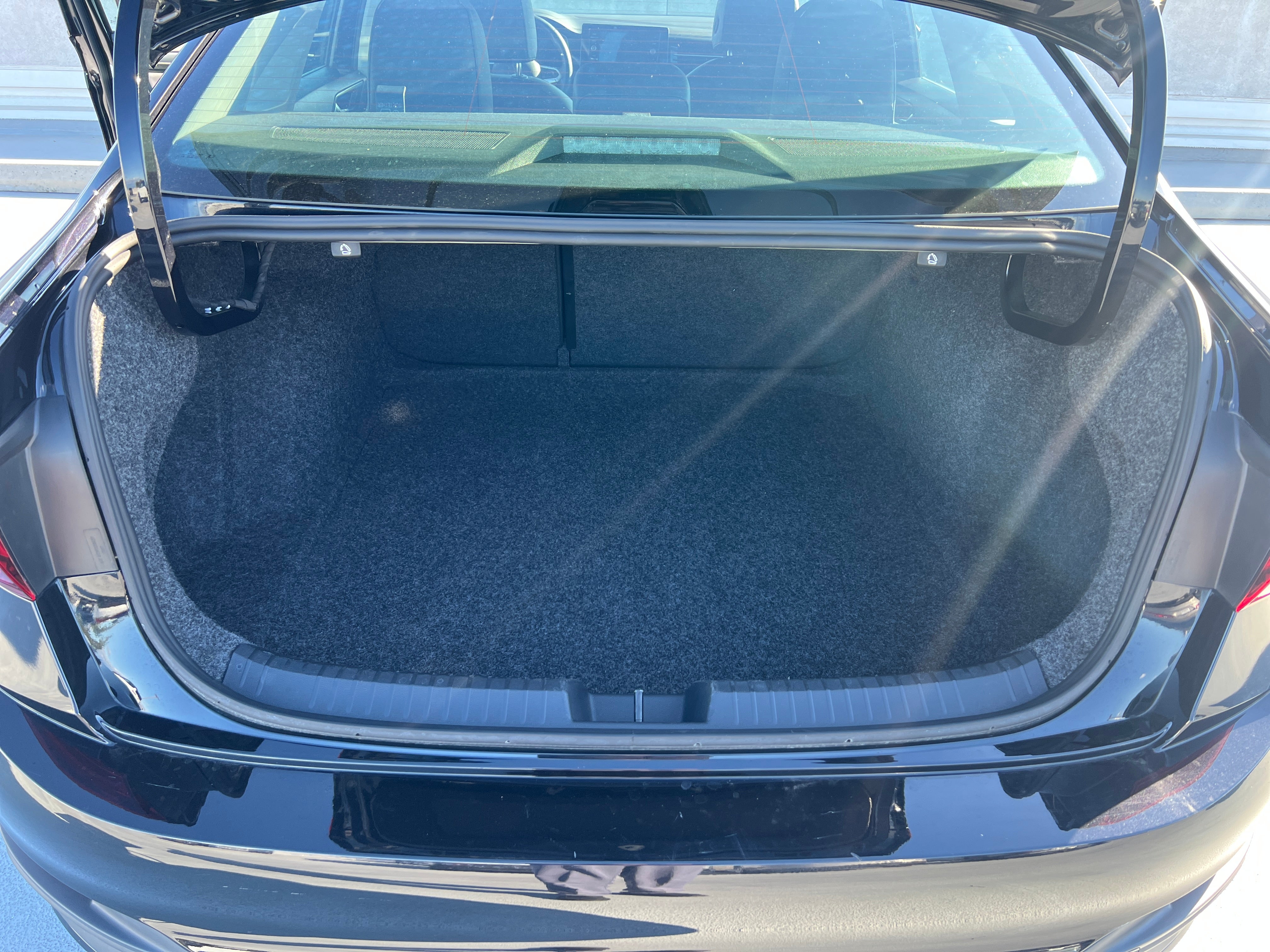 Thumbnail: 2025 Volkswagen Jetta - 5