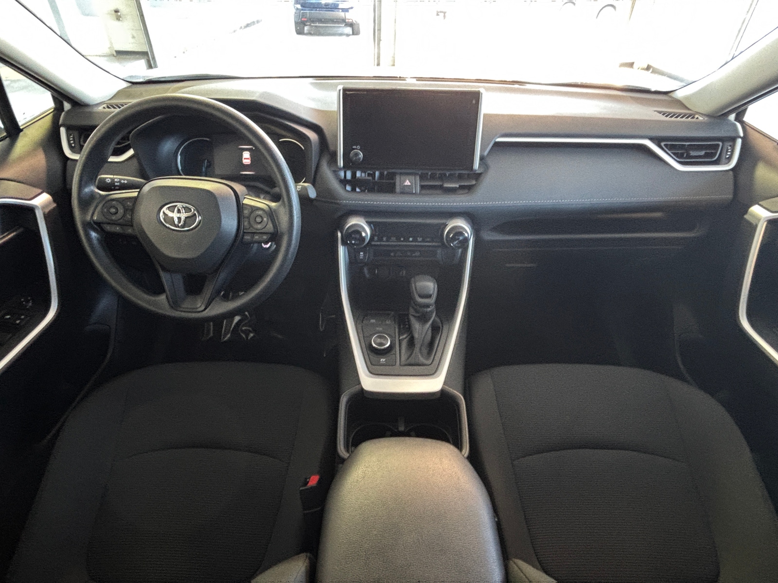 Thumbnail: 2025 Toyota RAV4 - 3