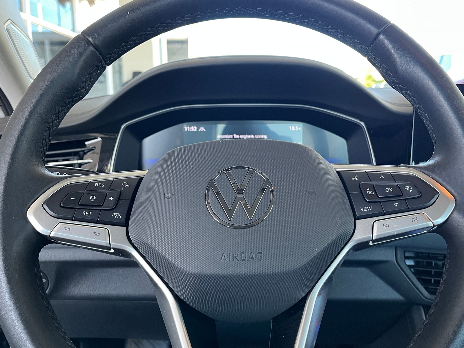 Thumbnail: 2025 Volkswagen Jetta - 5