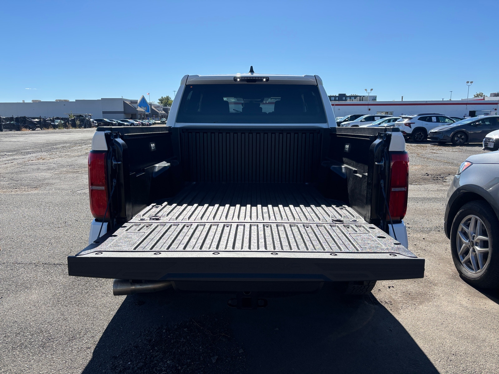 Thumbnail: 2025 Toyota Tacoma - 4