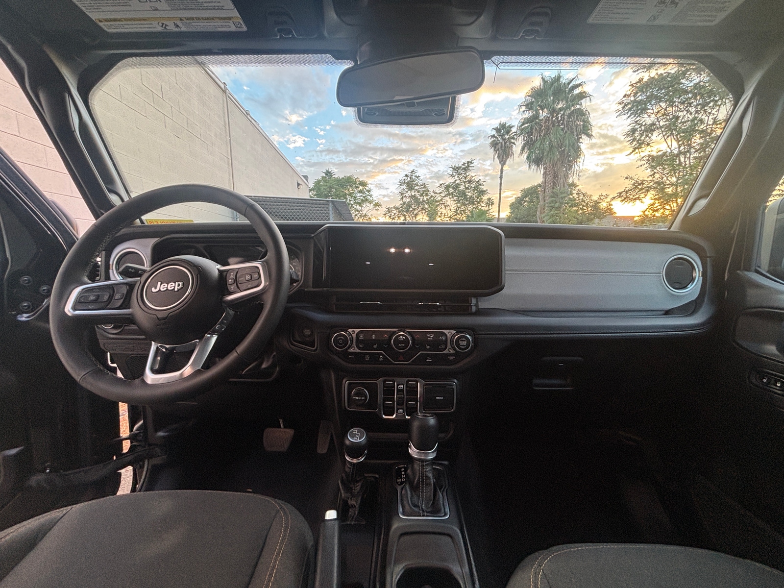 Thumbnail: 2025 Jeep Wrangler - 3