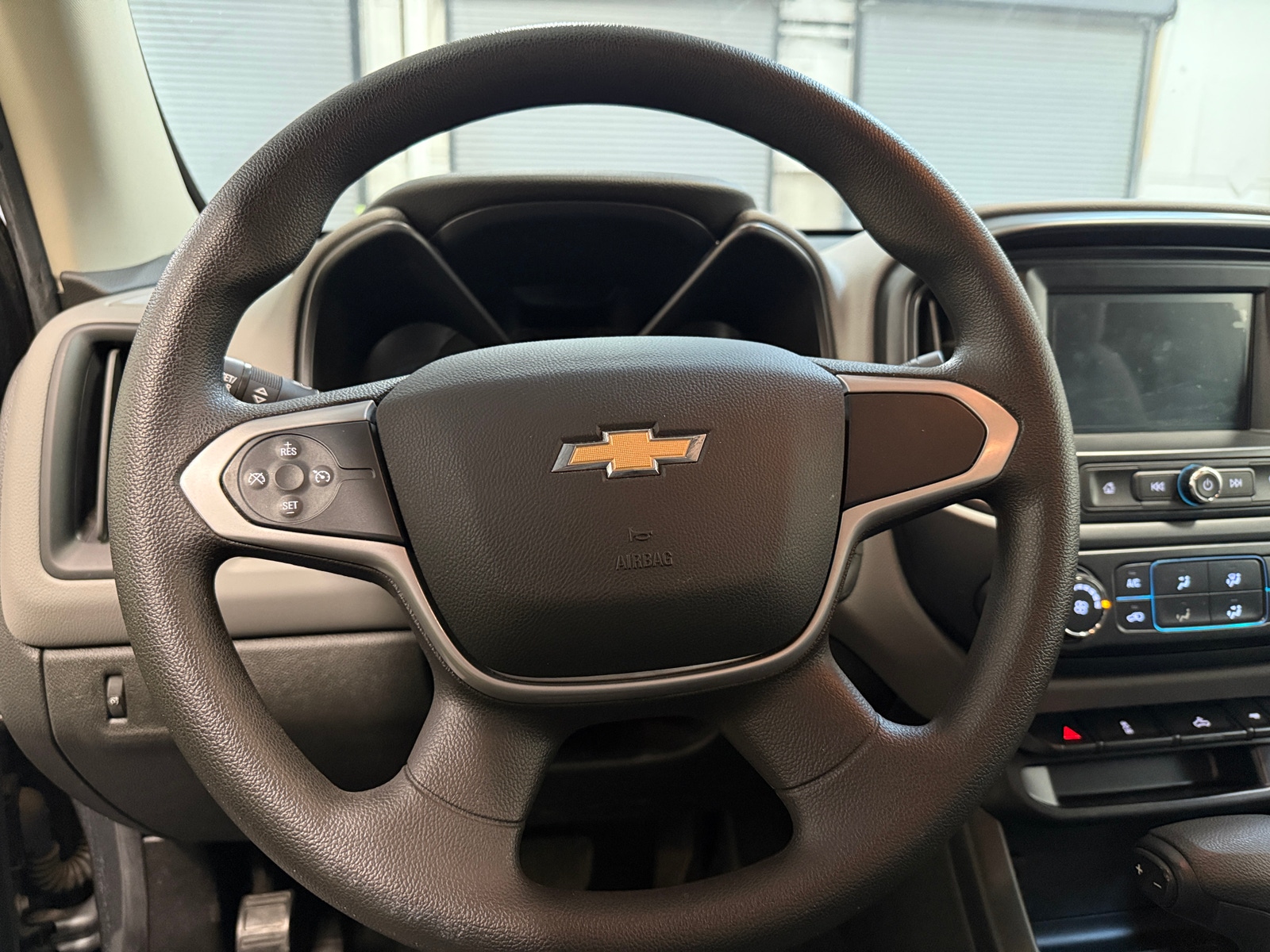 Thumbnail: 2018 Chevrolet Colorado - 5