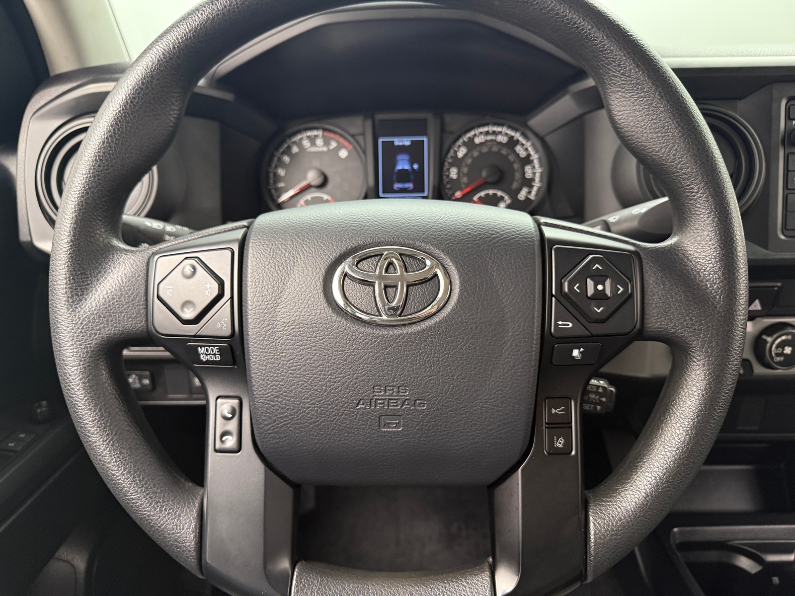 Thumbnail: 2019 Toyota Tacoma - 5