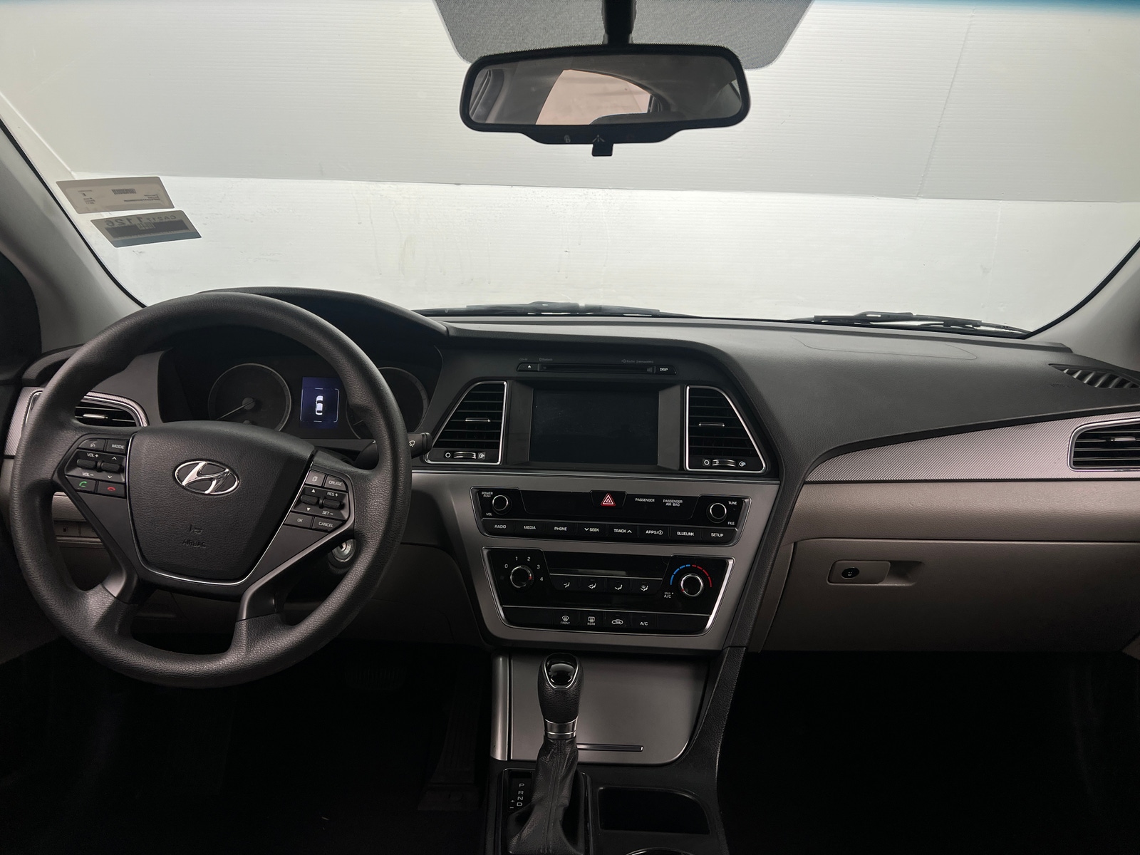 Thumbnail: 2017 Hyundai Sonata - 3