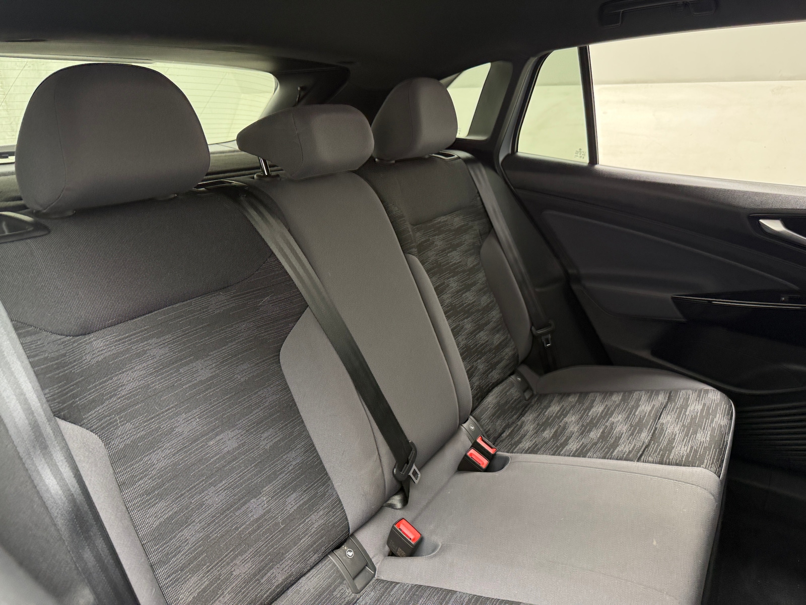 Thumbnail: 2022 Volkswagen ID.4 - 6