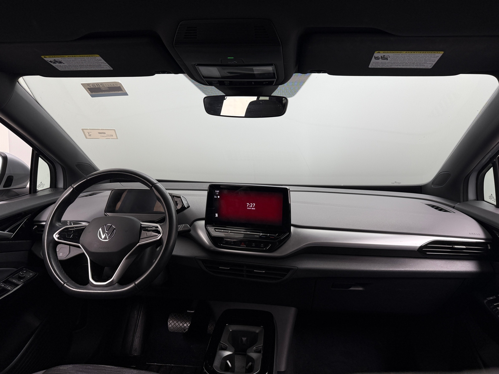 Thumbnail: 2022 Volkswagen ID.4 - 3