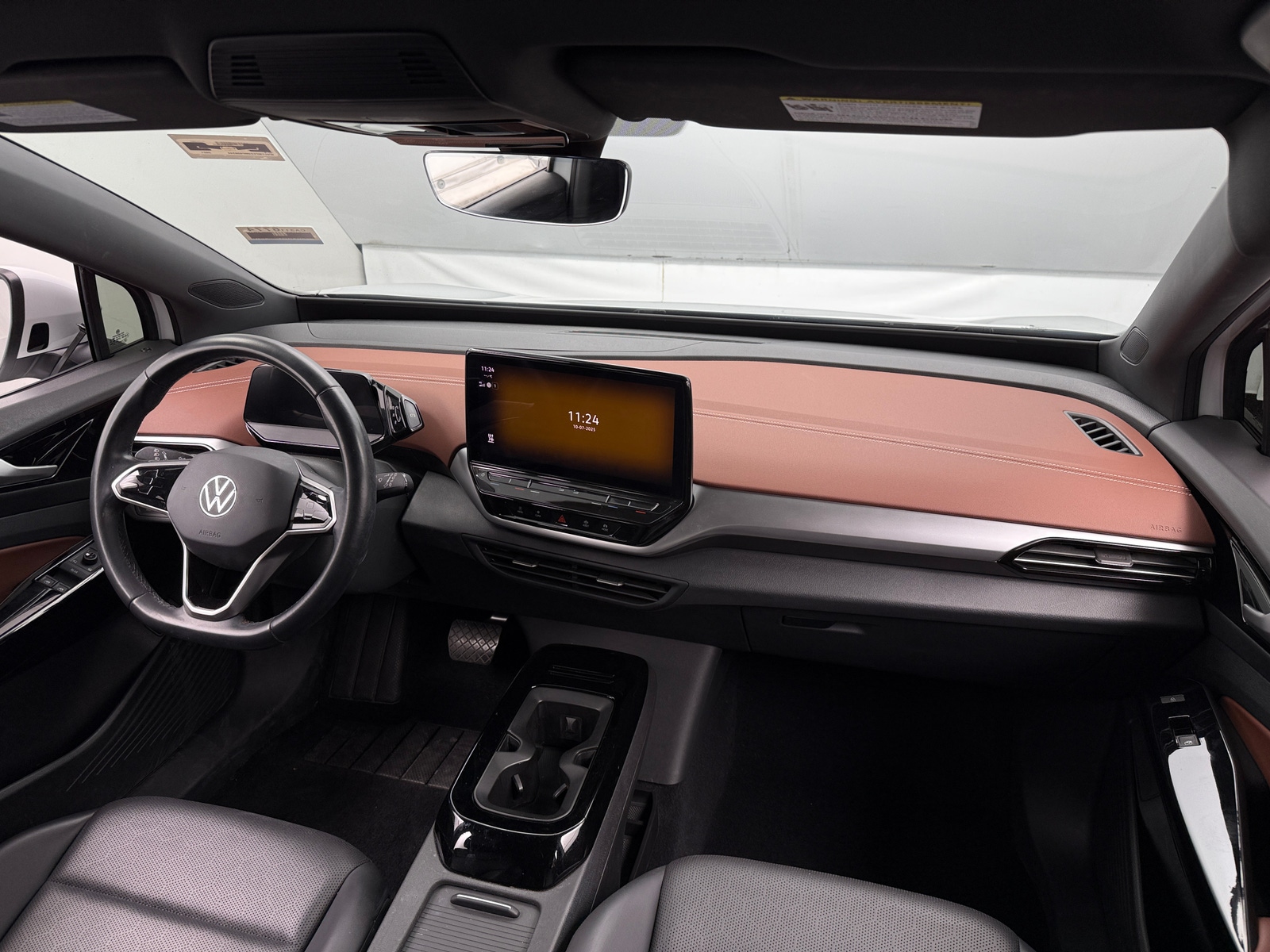 Thumbnail: 2021 Volkswagen ID.4 - 2