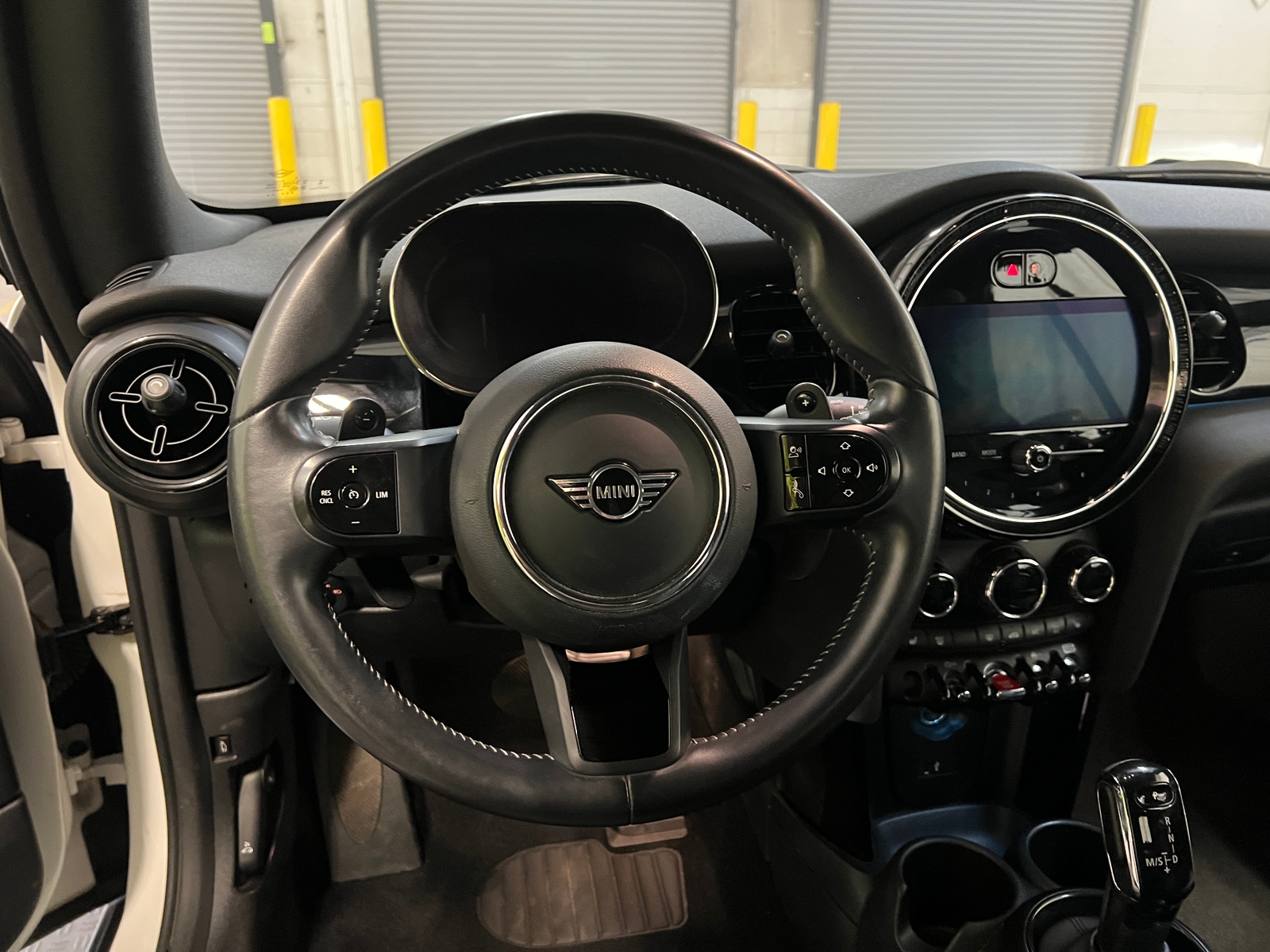 Thumbnail: 2024 MINI Cooper Convertible - 4