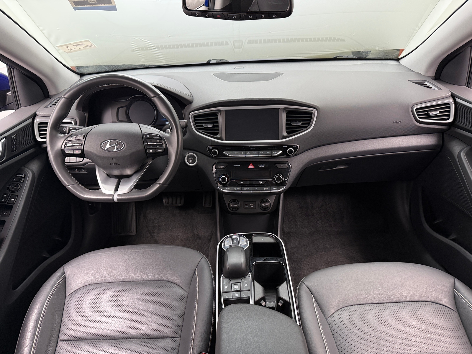 Thumbnail: 2019 Hyundai Ioniq - 2