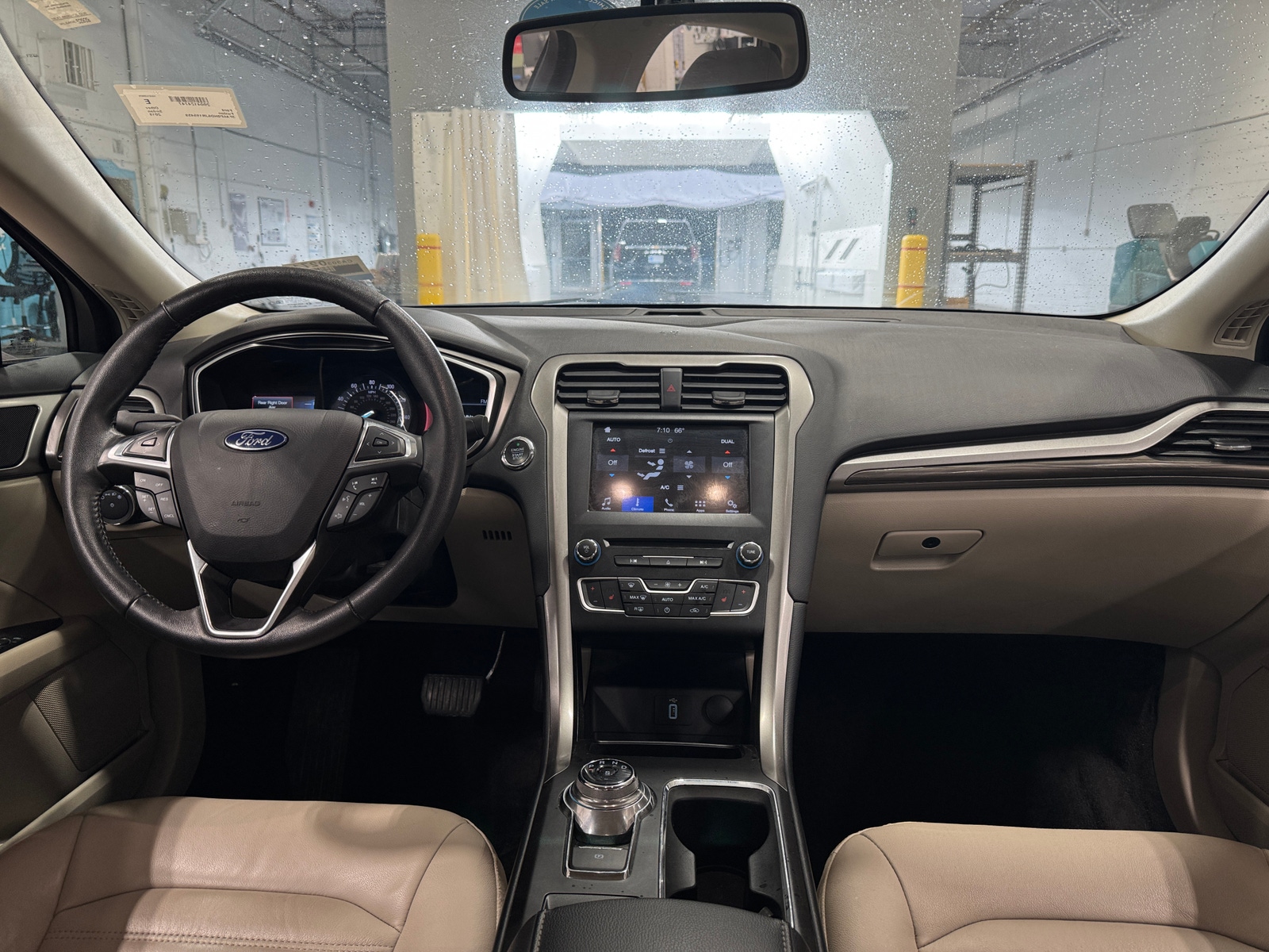 Thumbnail: 2018 Ford Fusion - 3