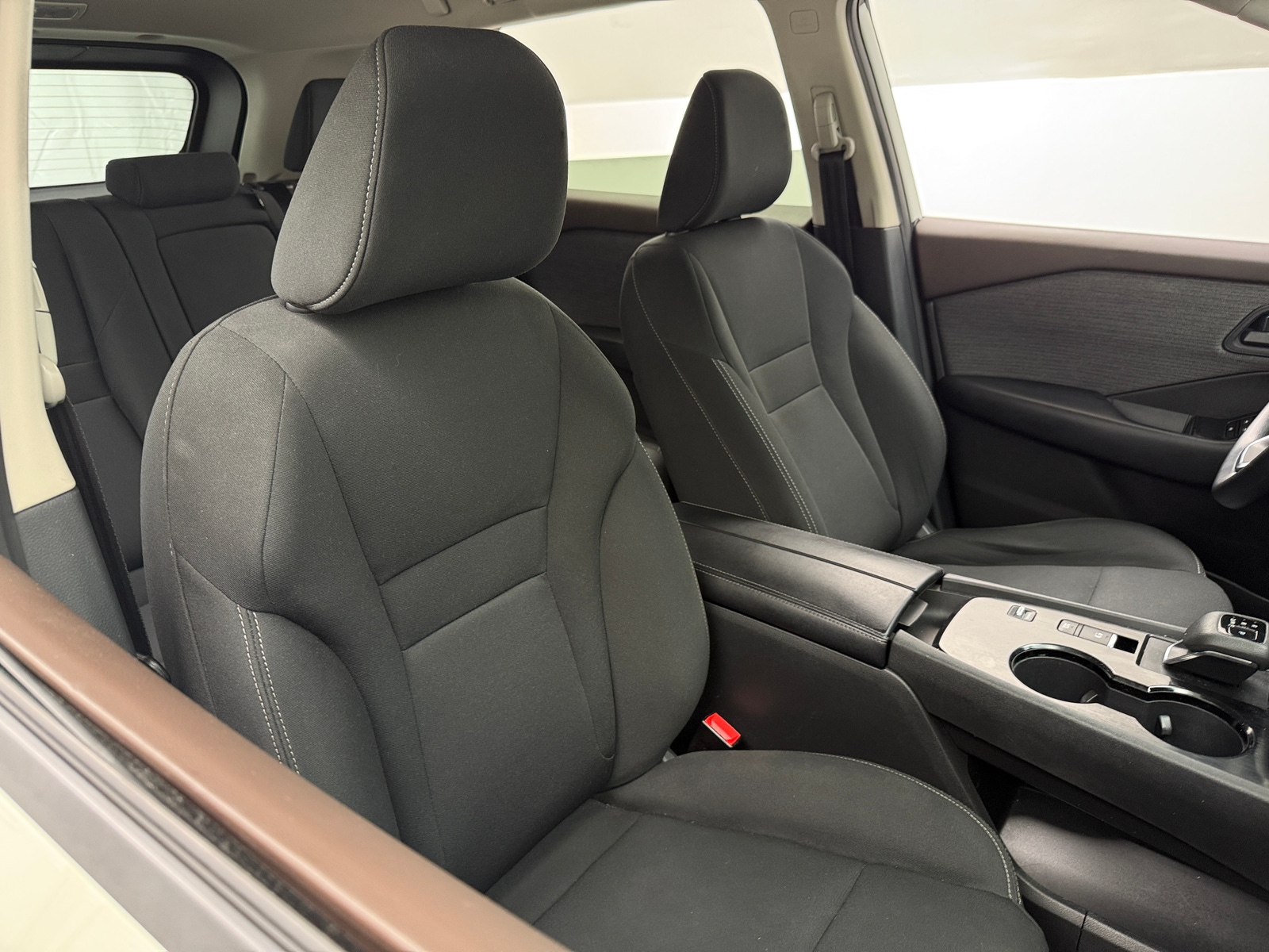 Thumbnail: 2023 Nissan Rogue - 2