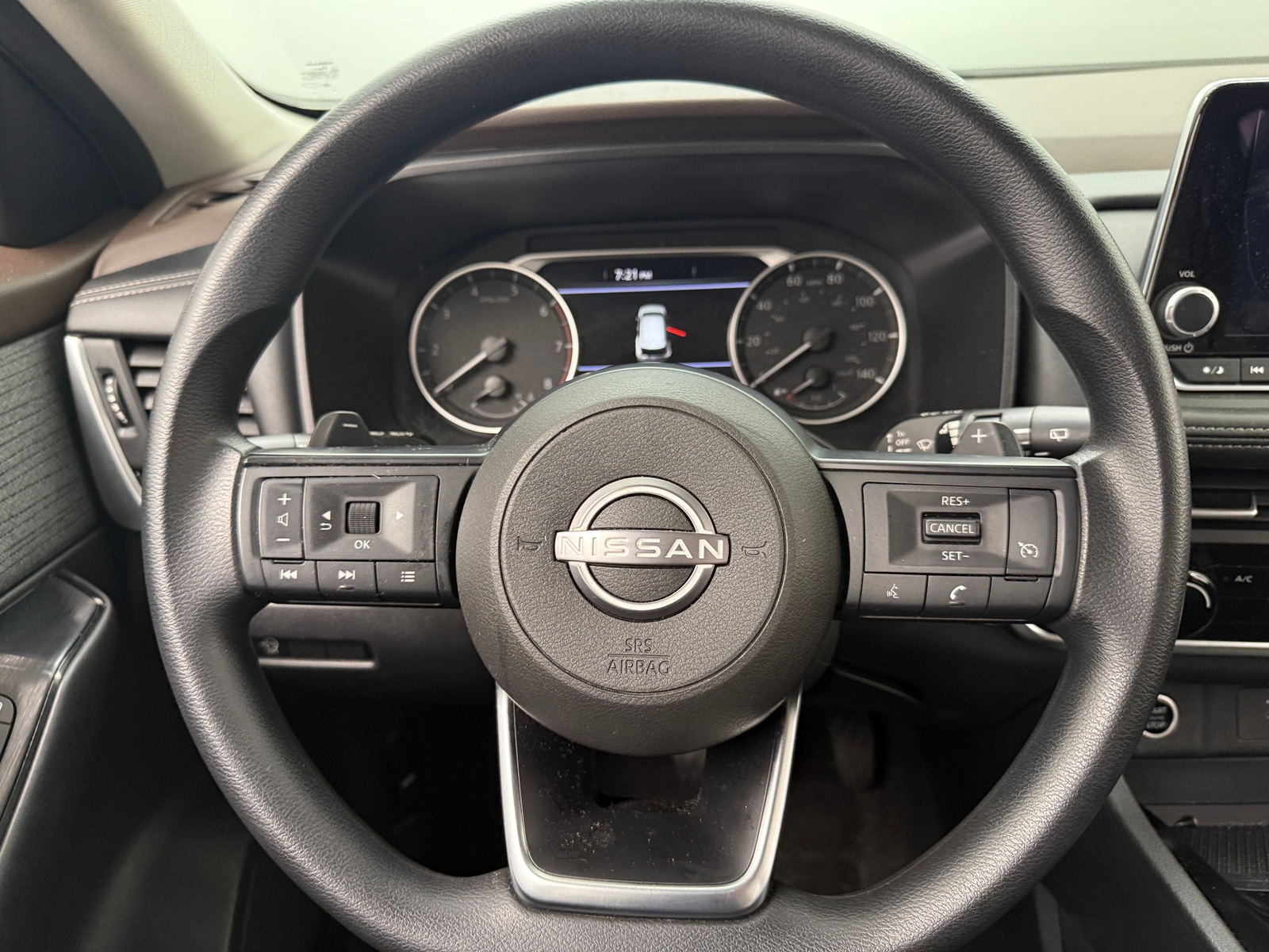 Thumbnail: 2023 Nissan Rogue - 5