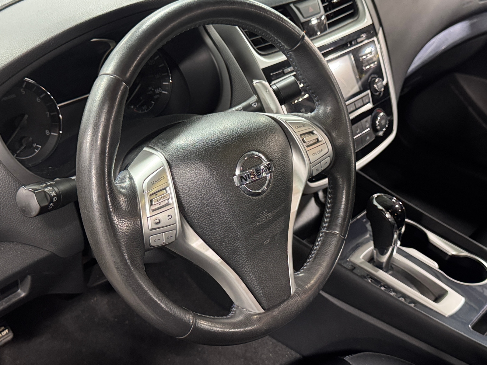Thumbnail: 2018 Nissan Altima - 5
