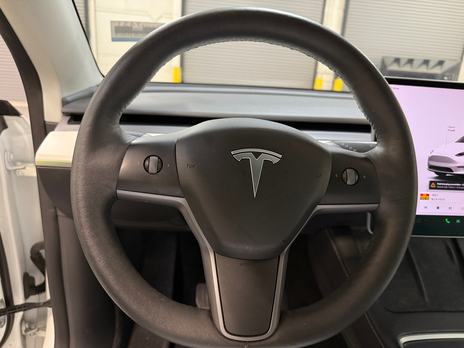 Thumbnail: 2022 Tesla Model Y - 4