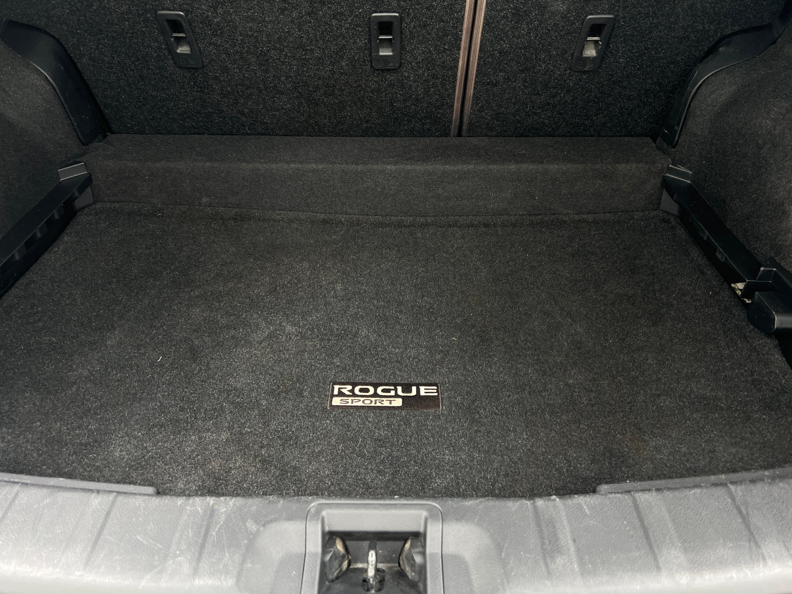 Thumbnail: 2021 Nissan Rogue Sport - 7