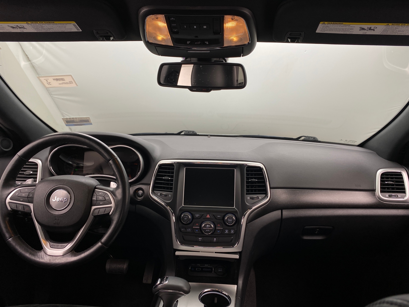 Thumbnail: 2015 Jeep Grand Cherokee - 2