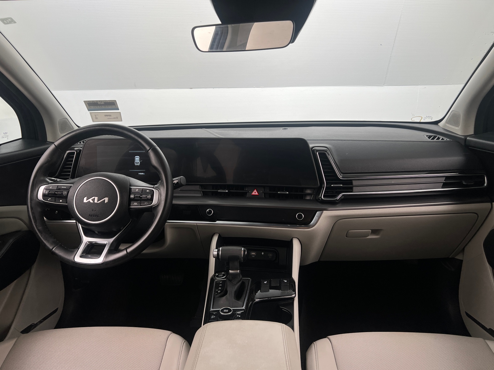 Thumbnail: 2023 Kia Sportage - 2