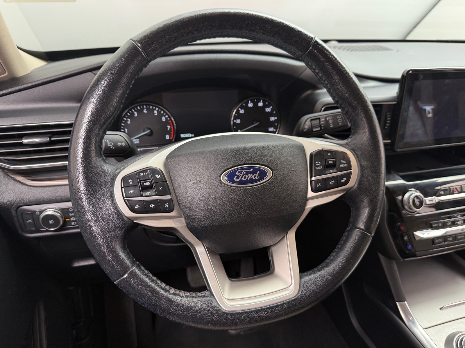 Thumbnail: 2021 Ford Explorer - 4