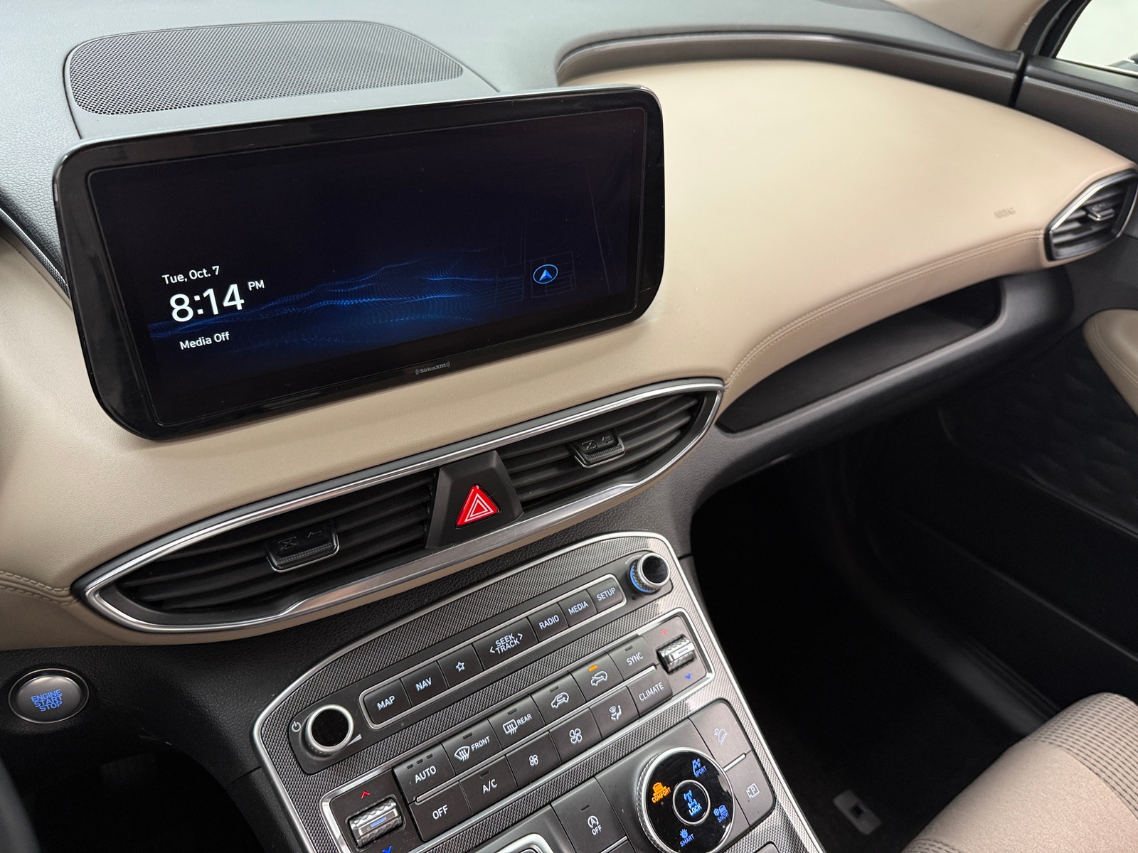 Thumbnail: 2023 Hyundai Santa Fe - 4