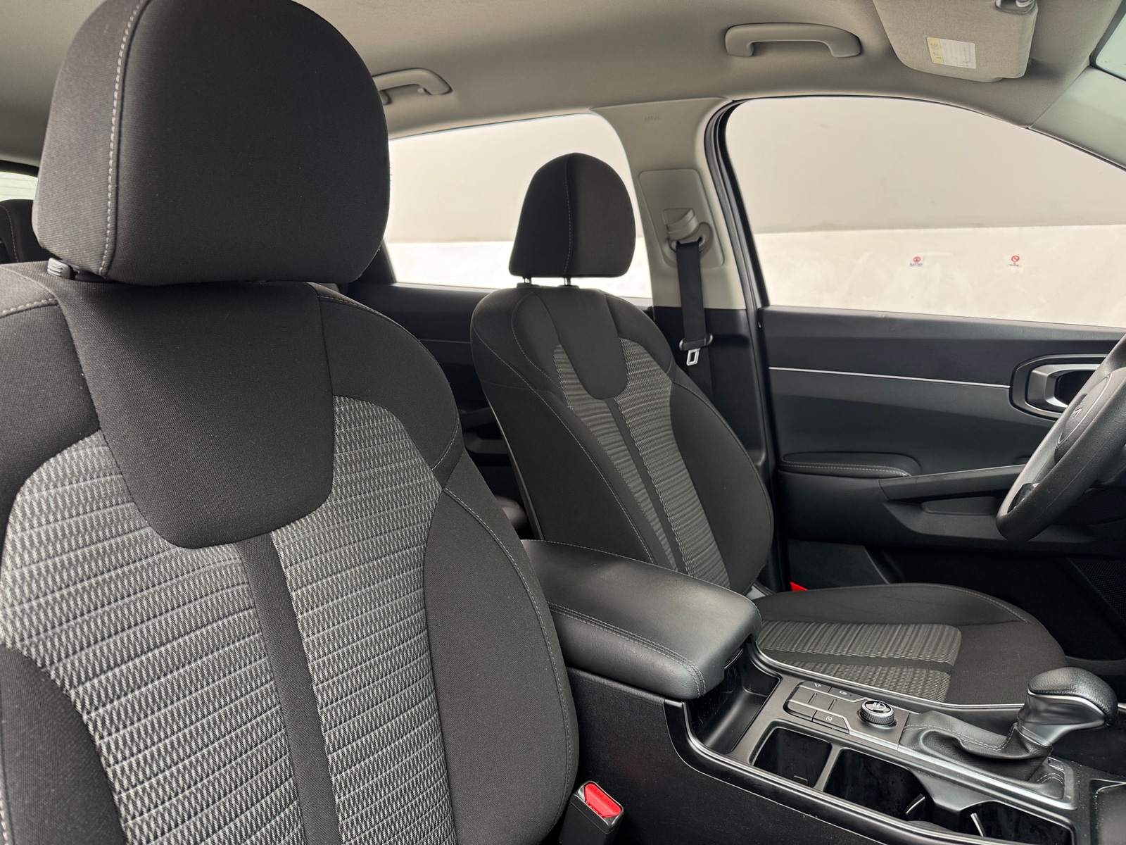 Thumbnail: 2023 Kia Sorento - 2