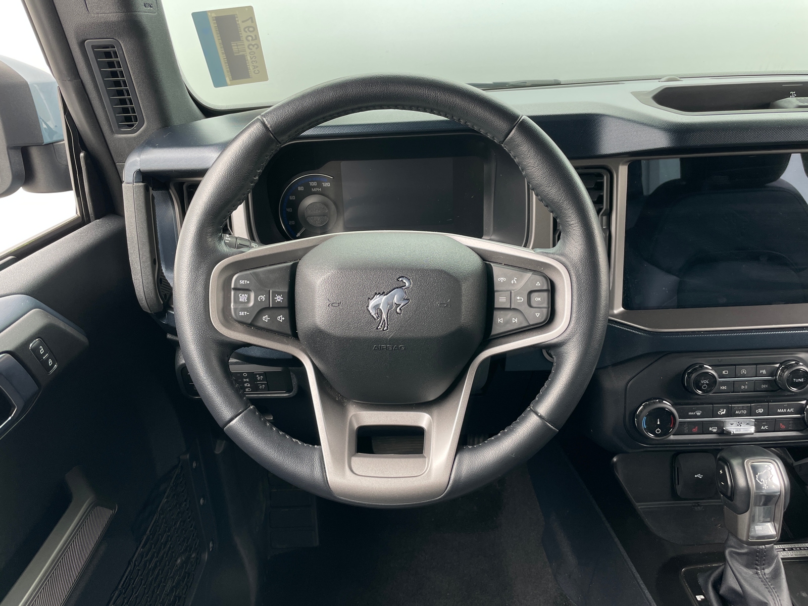 Thumbnail: 2022 Ford Bronco - 5