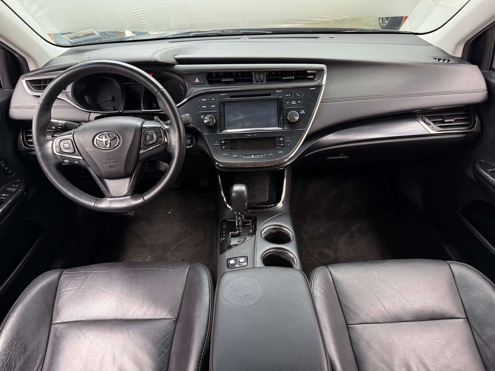 Thumbnail: 2016 Toyota Avalon - 2