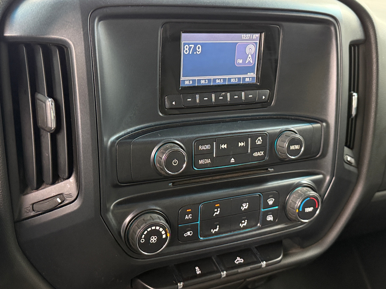 Thumbnail: 2014 Chevrolet Silverado 1500 - 4