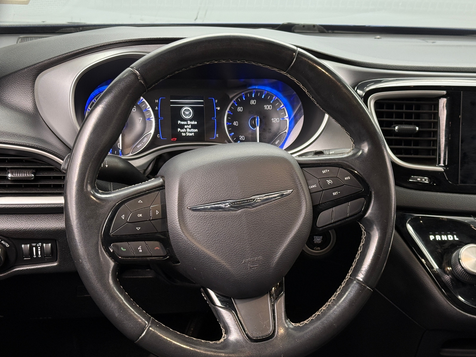 Thumbnail: 2020 Chrysler Pacifica - 5