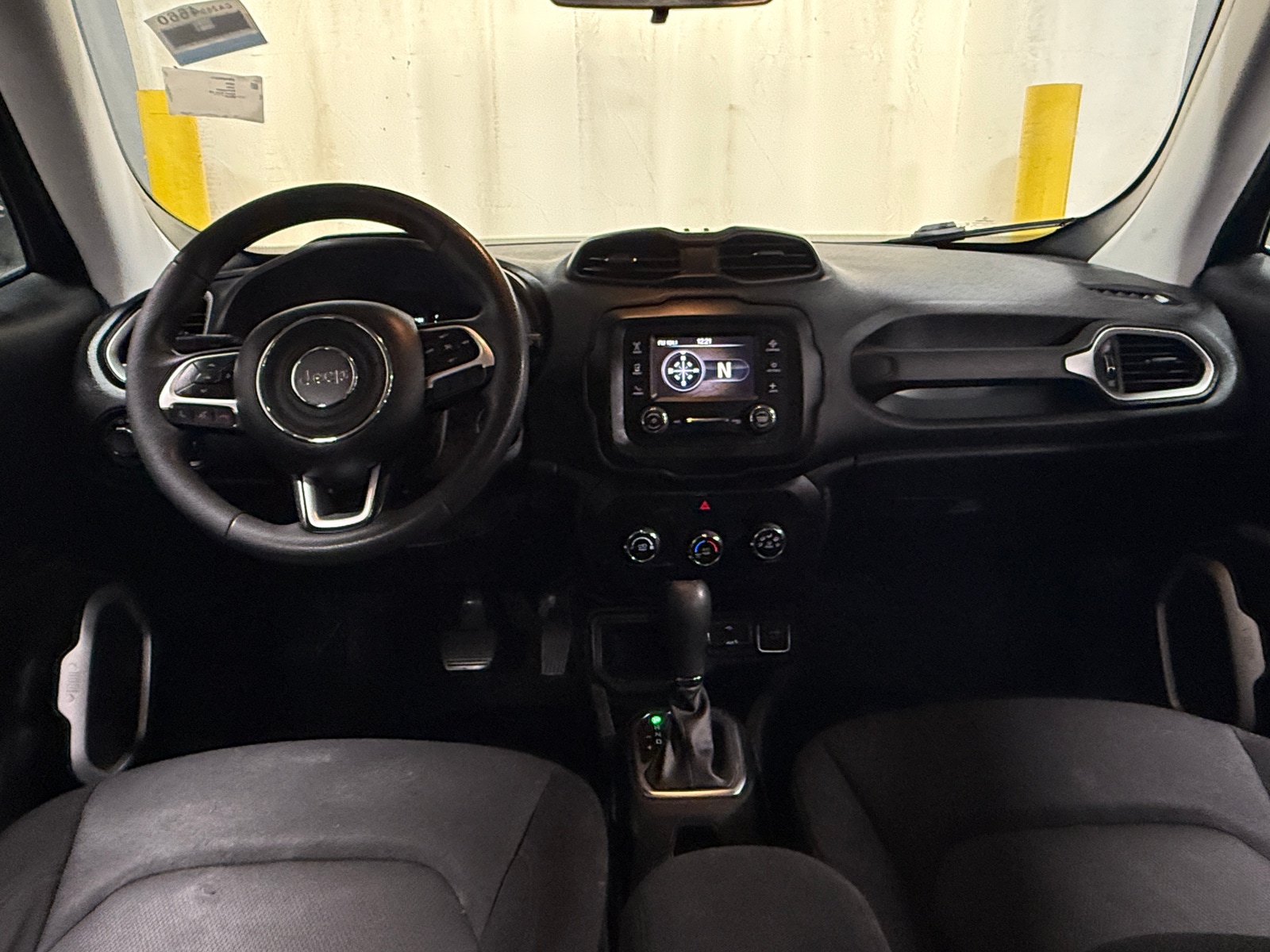 Thumbnail: 2020 Jeep Renegade - 3