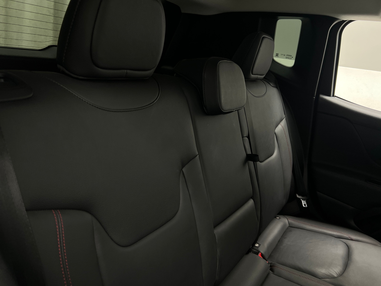 Thumbnail: 2019 Jeep Renegade - 5
