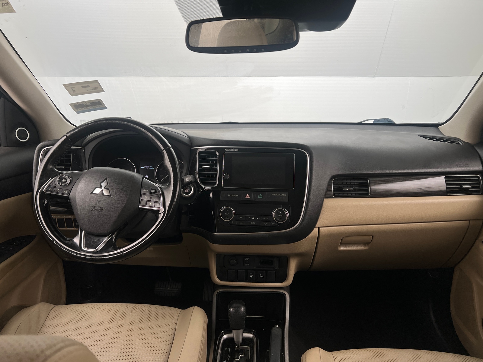 Thumbnail: 2018 Mitsubishi Outlander - 3