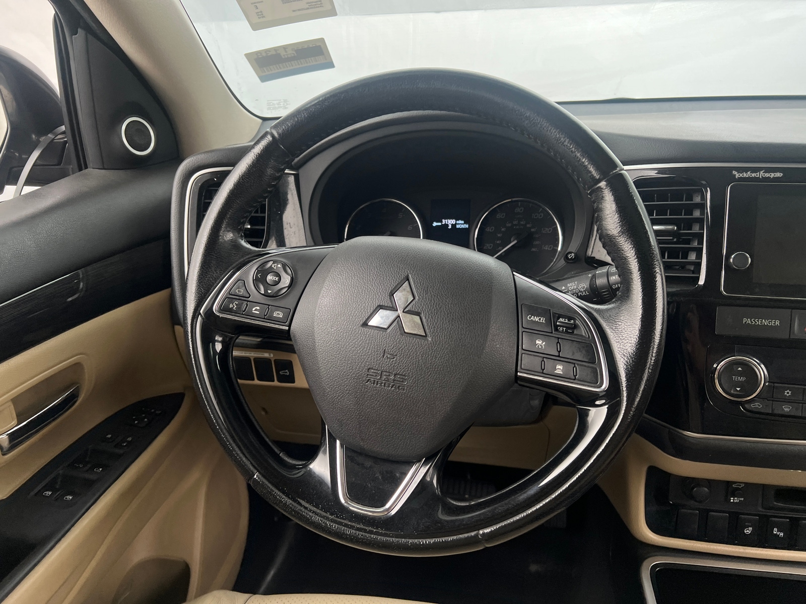 Thumbnail: 2018 Mitsubishi Outlander - 5