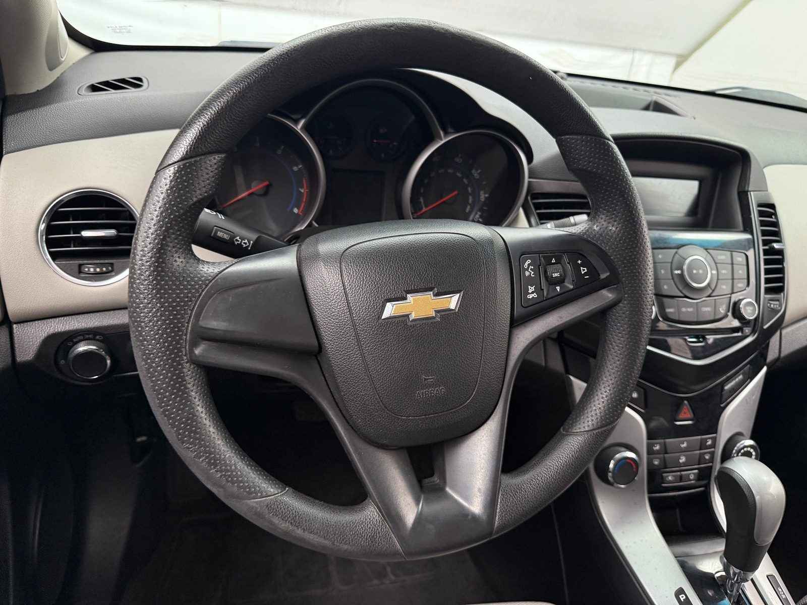 Thumbnail: 2014 Chevrolet Cruze - 5