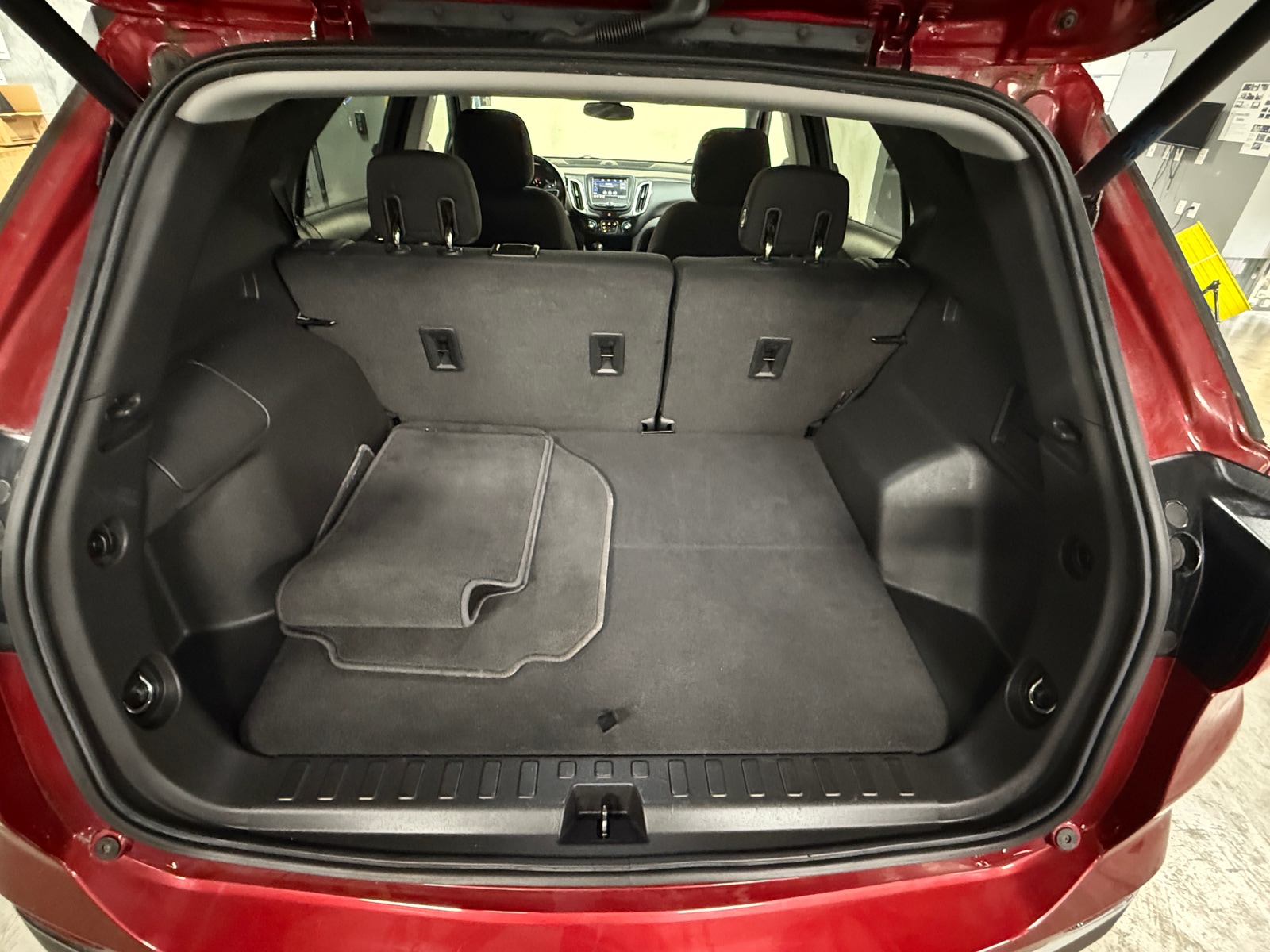 Thumbnail: 2020 Chevrolet Equinox - 7