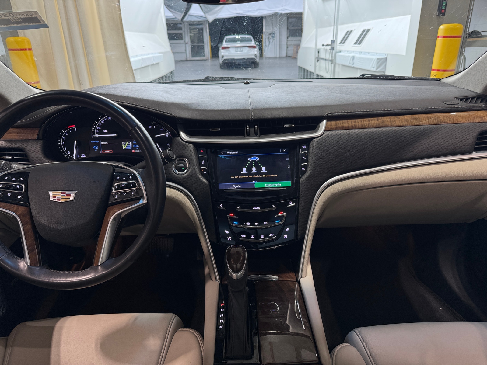 Thumbnail: 2019 Cadillac XTS - 2