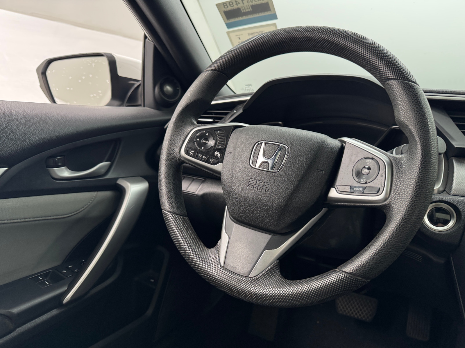 Thumbnail: 2017 Honda Civic - 4