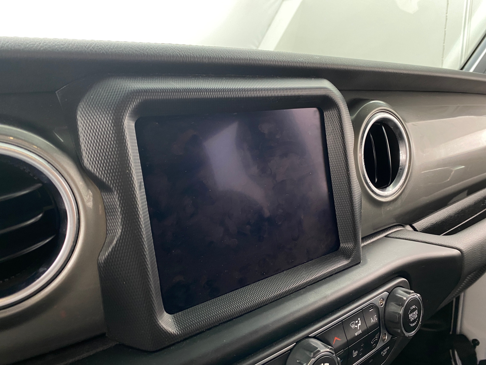 Thumbnail: 2022 Jeep Wrangler - 4