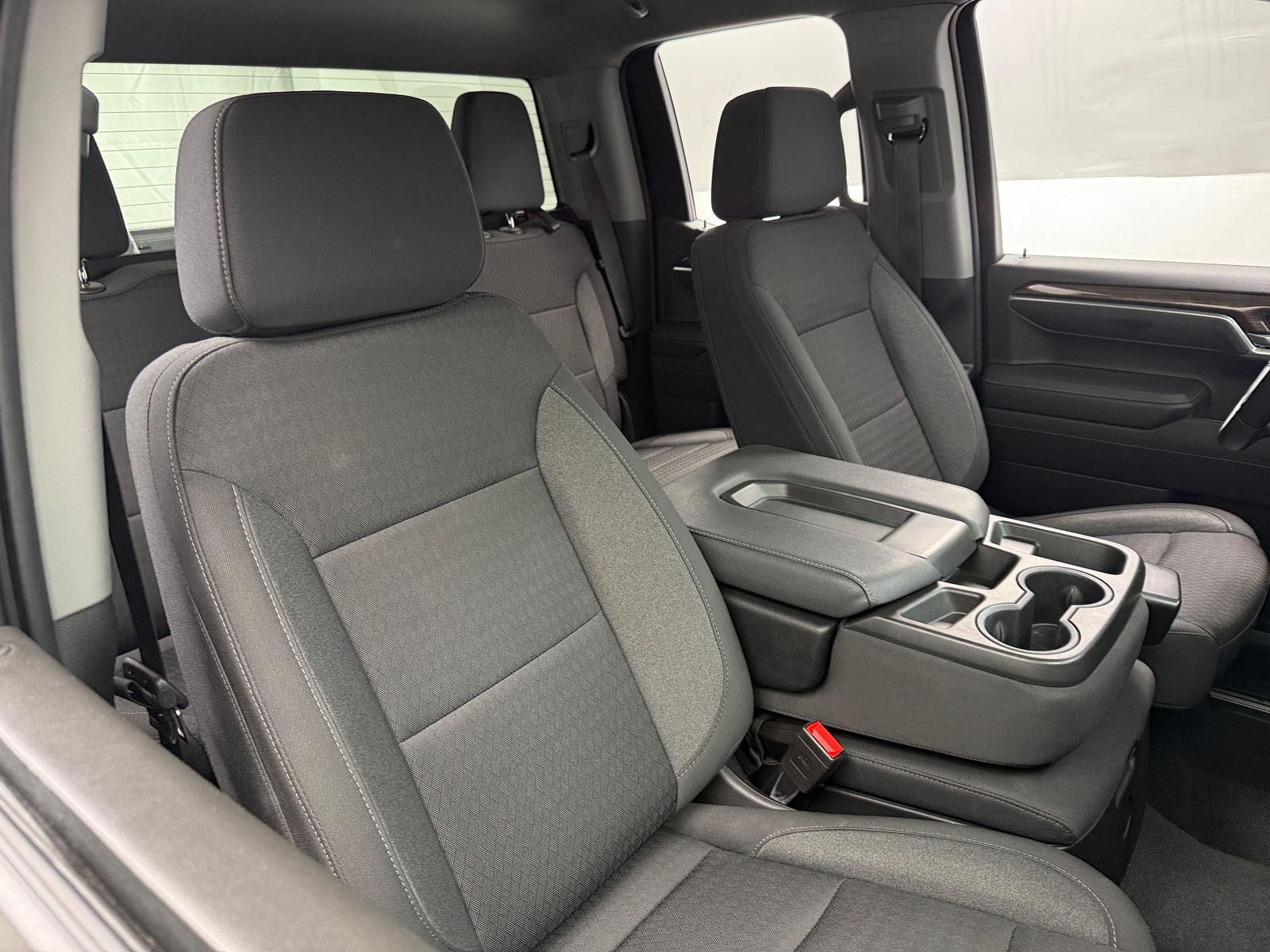 Thumbnail: 2022 Chevrolet Silverado 1500 - 2