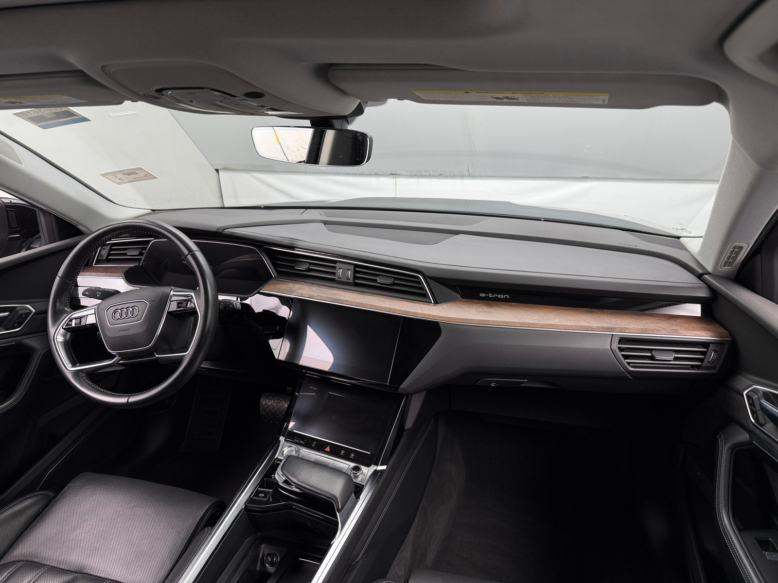 Thumbnail: 2019 Audi e-tron - 2
